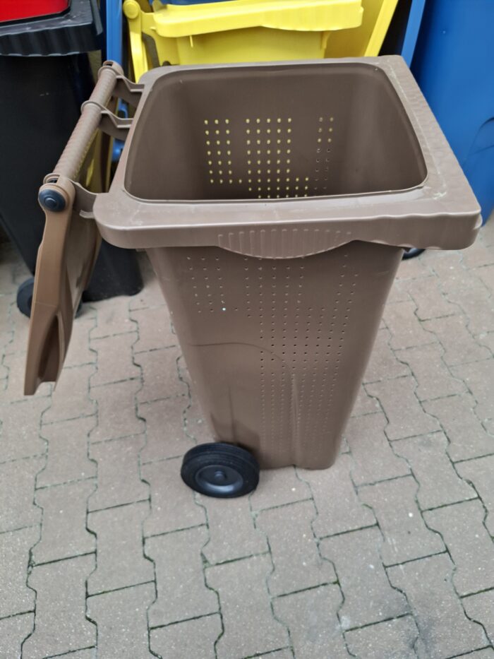 Plastová BIO nádoba - 120 l - s roštom – Obrázok 2